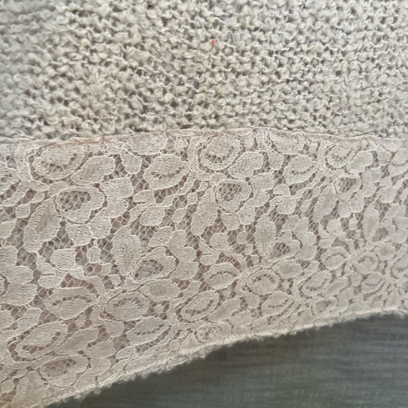 Pink tunic sweater, blush pink sweater with lace trim, Chicos tunic sweater - Picture 7 of 8